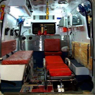 Ambulance With Ventilator 